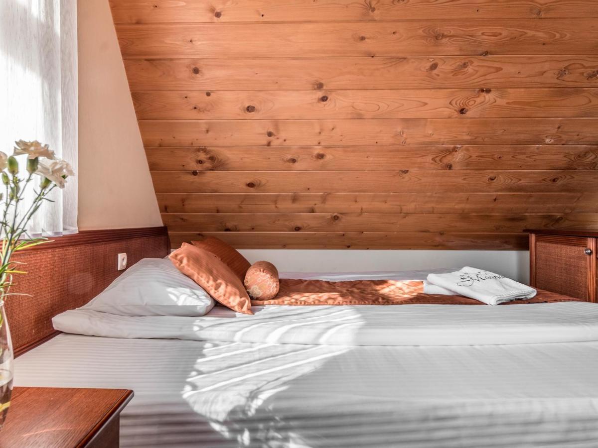 Bed & Breakfast Magnat Spa, Jacuzzi, Sauna, Teznia Solankowa